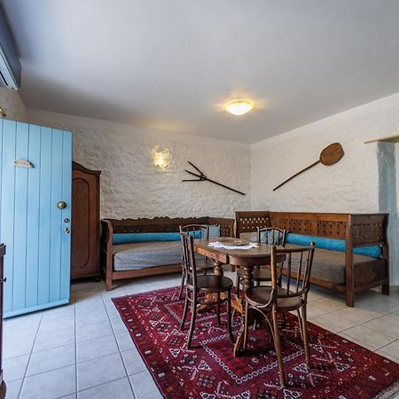 Lithos Stone Suites Areopoli Room photo