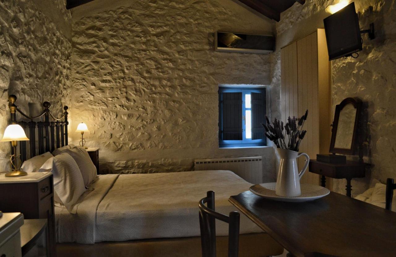 Lithos Stone Suites Areopoli Exterior photo