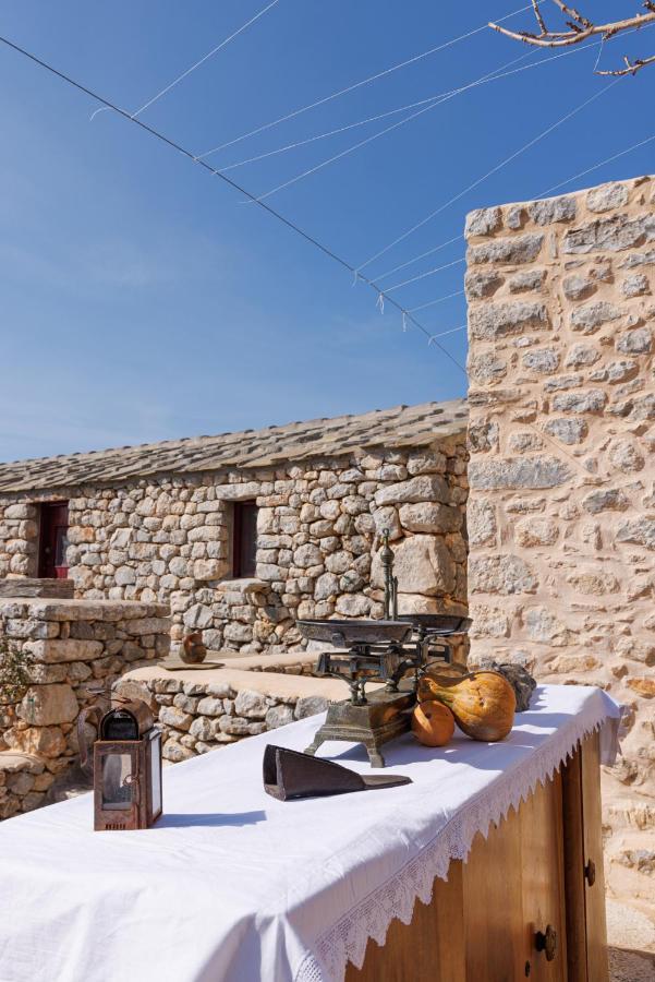 Lithos Stone Suites Areopoli Exterior photo