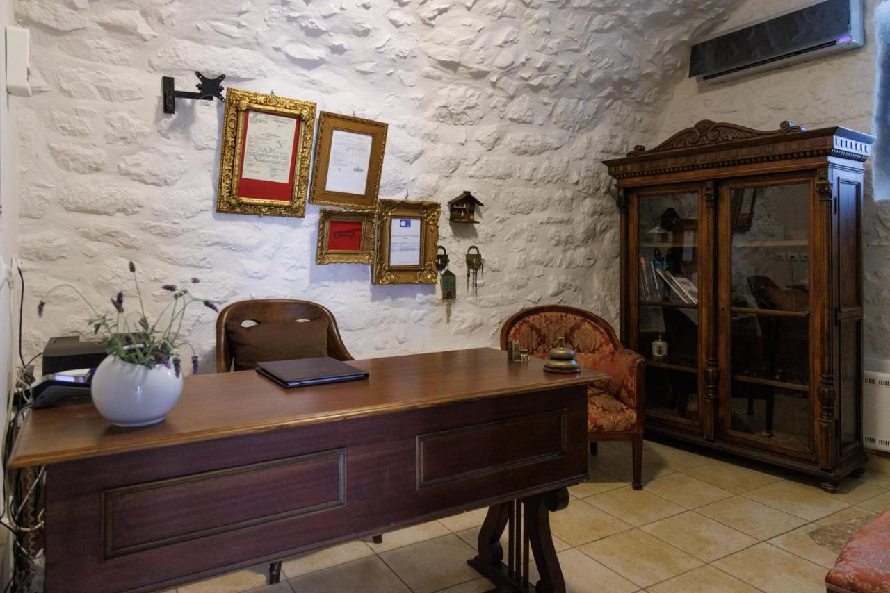 Lithos Stone Suites Areopoli Exterior photo