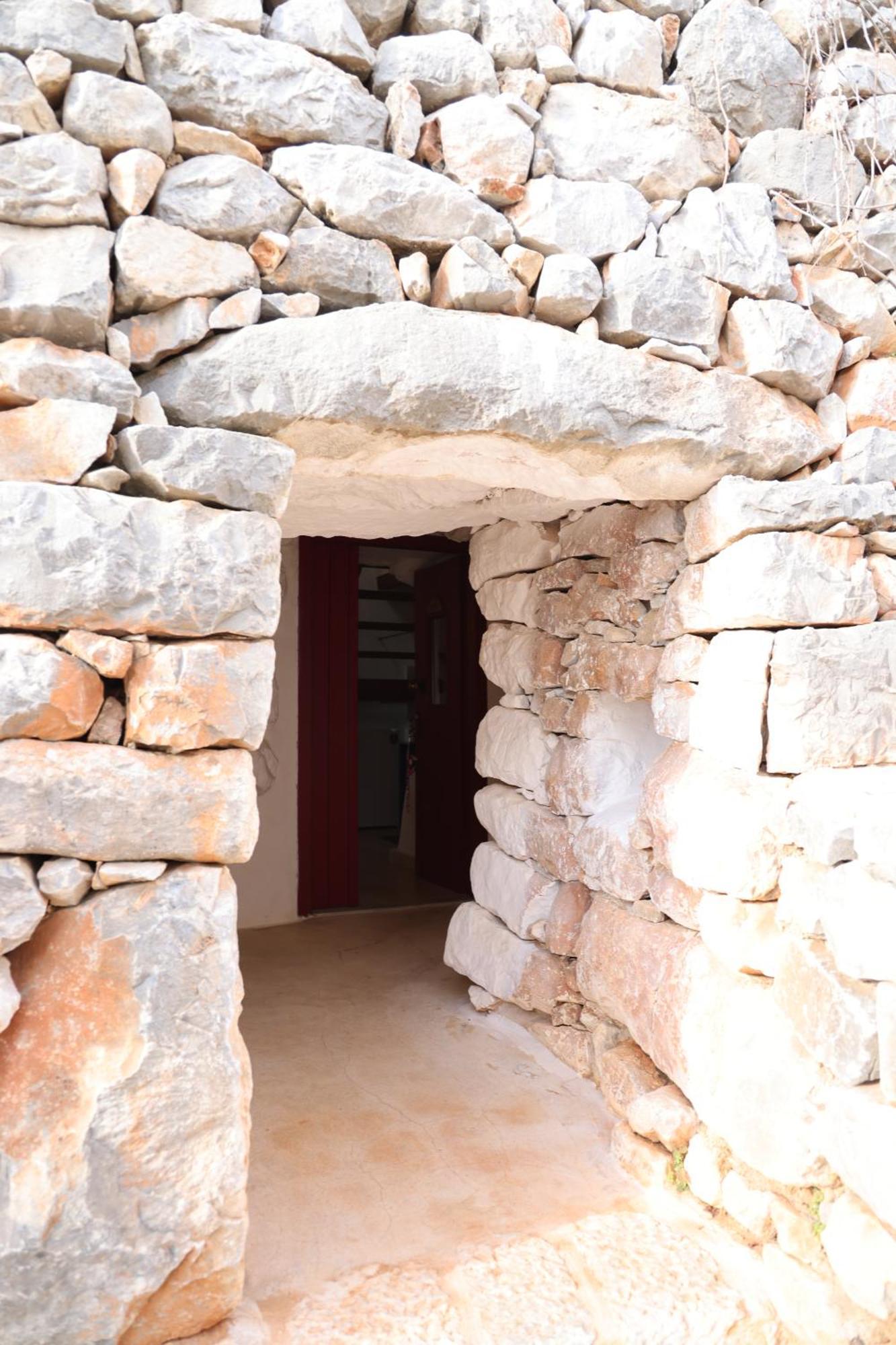 Lithos Stone Suites Areopoli Room photo