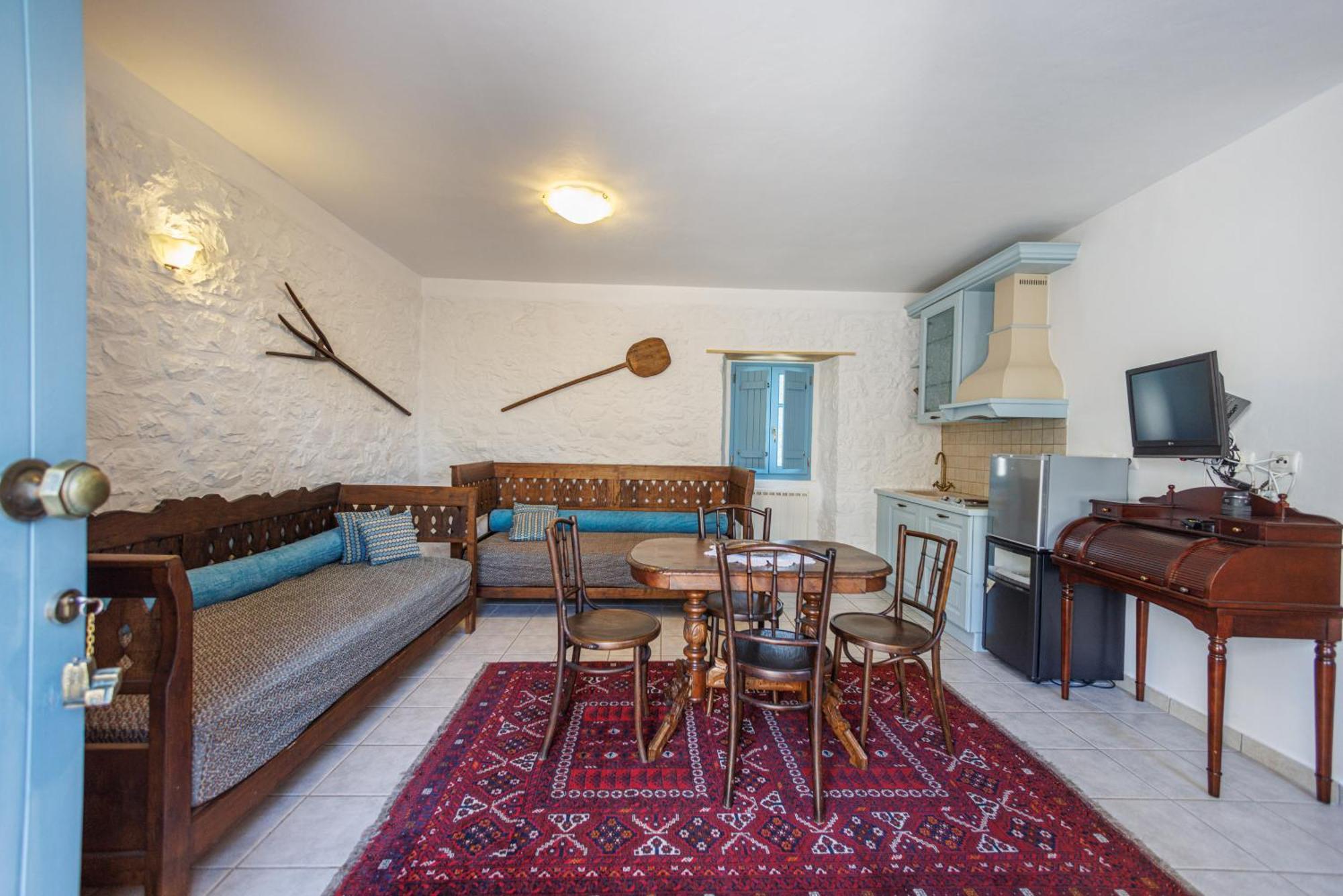 Lithos Stone Suites Areopoli Room photo